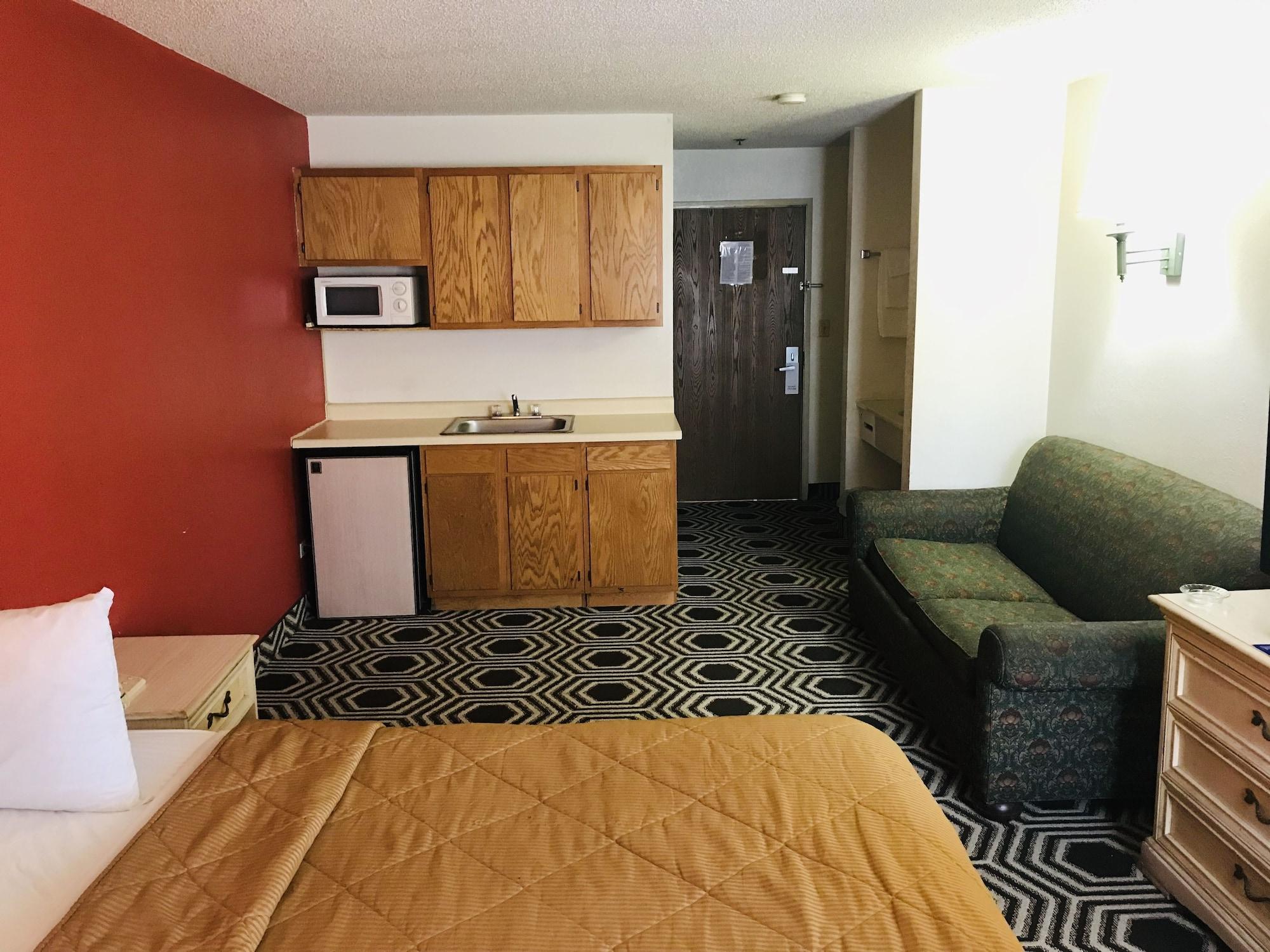 KINGS INN CALUMET PARK 2⋆ ::: CALUMET PARK, IL ::: COMPARE HOTEL RATES